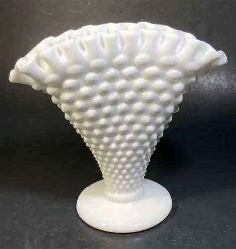 Vintage Fenton White Milk Glass Hobnail Pedestal Fan Vase Ruffled Crimped Edge 14 99 Picclick