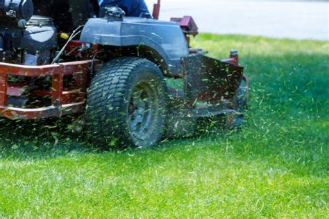A lawn mower engine is quite simple and basic compared to the one fitted to your car, although the principle of operation is the same. How to Wash a Riding Lawn Mower?