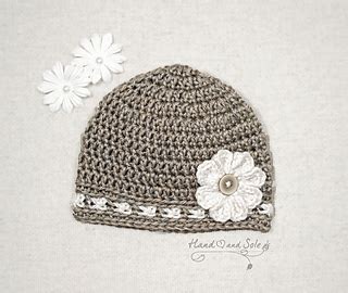 Ravelry Baby Girl Daisy Hat Pattern By Heartisan Crochet