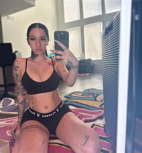 Bhad Bhabie Sent Dm After Man Buys Her Sexy Pics But She Has Brutal Response Daily Star