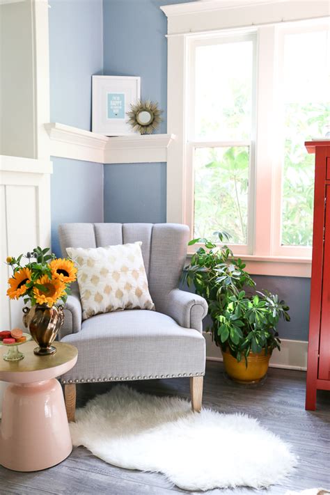 Creating a Dining Room Lounge