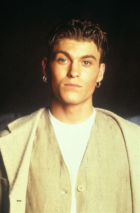 The 15 Most Important Mens Hairstyles Of The 90s Cool Hairstyles