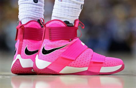 LeBron James Wearing Pink Nike LeBron Soldier 10 for Breast Cancer