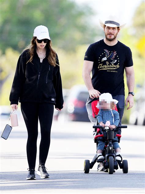 Katherine Schwarzenegger And Chris Pratts Daughters In New Photos