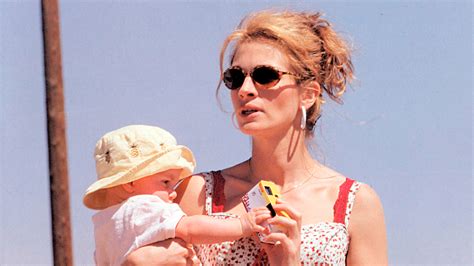 January 21 2001 Julia Roberts Won The Best Actress Award At The