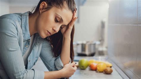 How To Recognize Signs Of An Eating Disorder Baton Rouge Clinic