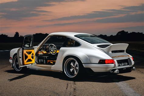 We need to pretend this is a cars. Singer Porsche: DLS er den smukkeste Porsche nogensinde ...