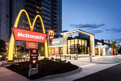 Mcdonalds Celebrates 50th Anniversary In Canada With No 3 Road
