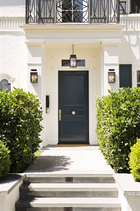 37 Colorful Front Door Ideas For The Prettiest House On The Block