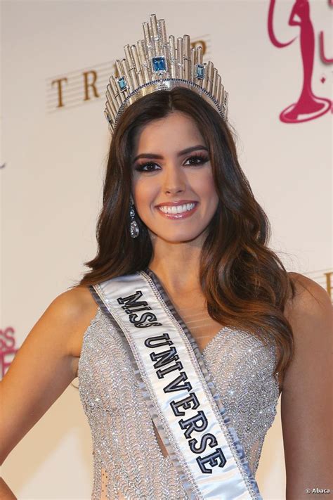 Paulina Vega El Look De La Nueva Miss Universo Paulina Vega Beauty