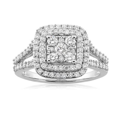 9ct White Gold 12 Carat Diamond Ring With 73 Brilliant Cut Diamonds