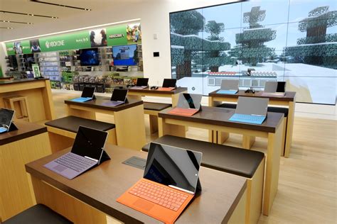 Take A Tour Of Microsofts New Fifth Avenue Flagship Store