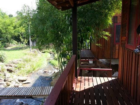 See 30 traveller reviews, 83 candid photos, and great deals for danau daun chalets, ranked #3 of 10 b&bs / inns in janda baik and rated 4.5 of 5 at tripadvisor. Chalet Janda Baik @ Permai Chalets: Chalet Type 2
