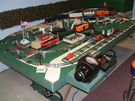 Lionel Dealer Display Layouts, Factory Layouts and Postwar Layouts | O ...