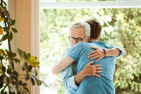 Signs An Aging Parent May Need Home Care Surprenant And Beneski