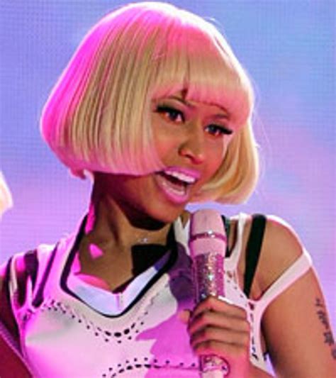Nicki Minaj Breaks Records With ‘super Bass Video