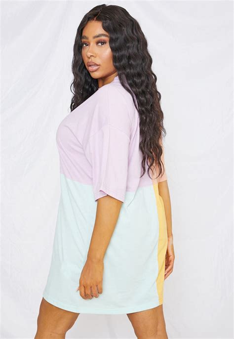 Plus Size Lilac Colourblock Oversized T Shirt Dress | Missguided