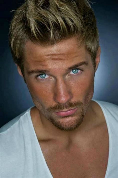 what is blonde hair blue eyes men