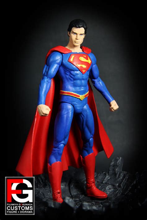 Superman Smallville Season 11 Dc Direct Custom Action Figure