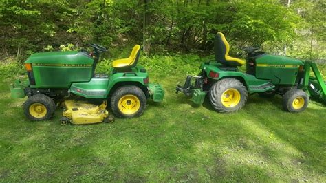 Comparing The John Deere 425 And 445 Garden Tractor Models Youtube