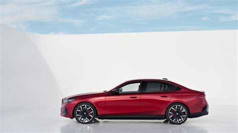 2024 Bmw 5 Series Revealed Includes Electric I5 Variant