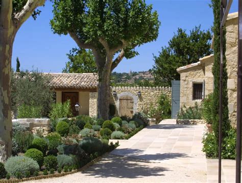 Jardin Provençal Créer Et Aménager Un Jardin Provençal