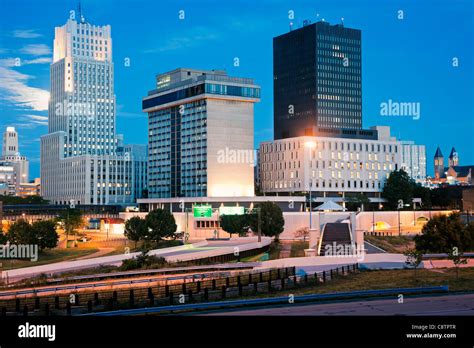 Usa Ohio Akron Skyline Stock Photo Alamy