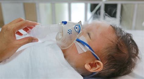 Pneumonia Neonatal Penyebab Gejala Pengobatan Klikdokter