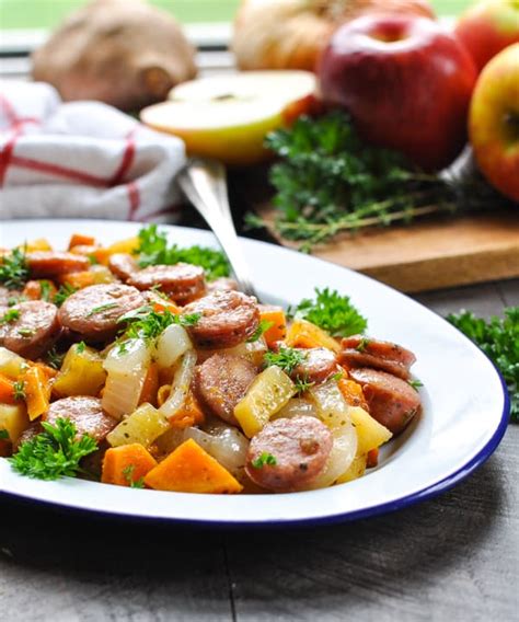 I like all the ingredients but i didn't like them together. Dump-and-Bake Sausage, Apples & Sweet Potatoes - The Seasoned Mom