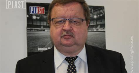 Maybe you would like to learn more about one of these? Piast Gliwice Herb : Malowali na budynku herb Piasta ...