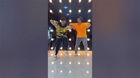 How To Dance බොම්බේ මොටයි 😍 Wasthi Gajaman 3d Movie Ramod Youtube
