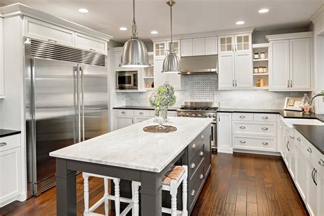 Kitchen ideas and accessories such as baskets, trolleys and storage jars are both aesthetically pleasing and practical as they give you extra storage space. Kitchen Remodel Ideas - Surdus Remodeling