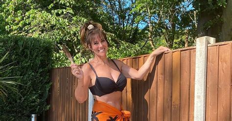 Linda Lusardi Sizzles In Bikini As She Bounces Back Following Covid 19