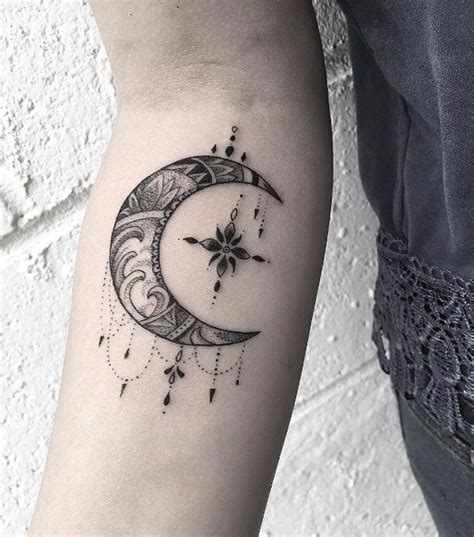 Wonderful Crescent Moon By Justin Hobson Star Tattoos Tattoo Designs