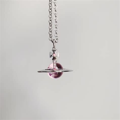 Vivienne Westwood Pink Orb Necklace Women S Fashion Jewelry Organisers Necklaces On Carousell