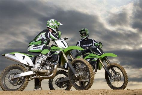 We hope you enjoy our growing collection of hd images to use as a. Dirt Bikes Wallpapers ·① WallpaperTag
