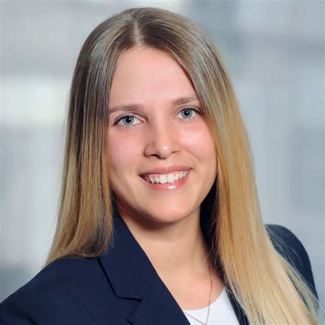 Jessica Fahlbusch Product Owner Commerz Direktservice Gmbh Commerzbank Gruppe Linkedin