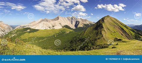 Panoramic Landscape Green Meadows Kananaskis Country Scenic View