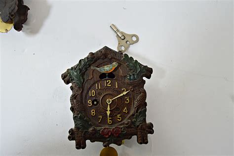 Seven Vintage Keebler Miniature Pendulette Cuckoo Clocks Ebth