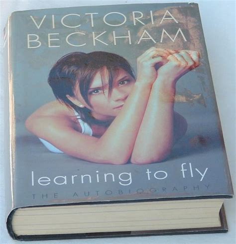 Learning To Fly The Autobiography De Victoria Beckham Good Cloth 2001 First Edition
