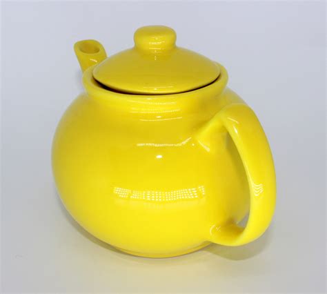 Bule Chá Em Cerâmica Pintado Á Mão Cozinha Cor Amarelo Elo7