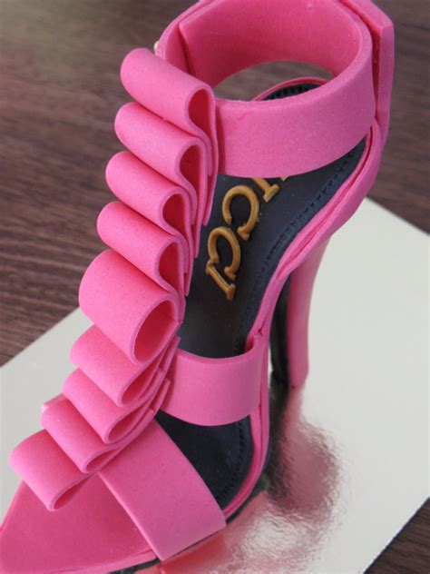 Sandys Cakes Jessicas Pink Shoe