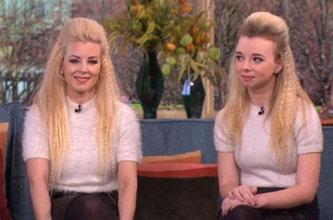 Can You Guess Which One Is The Mum Confusing Mother And Daughter Duo Mistaken For Sisters
