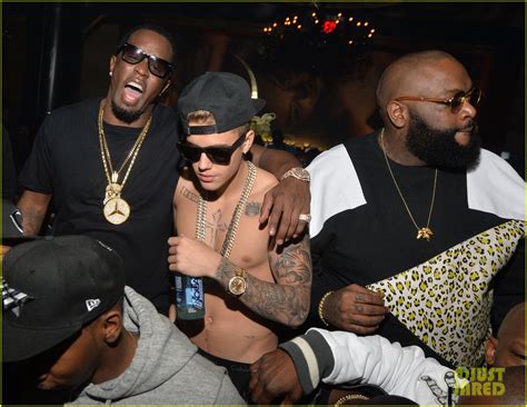Justin Bieber Hangs Shirtless Parties In Underwear With Sean Diddy Combs Photo 3048613