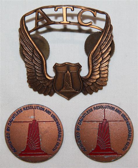 H027 Wwii Atc Air Transport Command Painted Dis And Cap Badge B And B