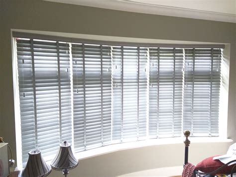 Pottery Wood Venetian Blinds Curved Window Enfield Blinds Blinds