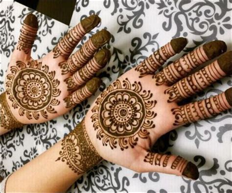 Palm Mehndi Designs The Circular Palm Design Palm Henna Designs