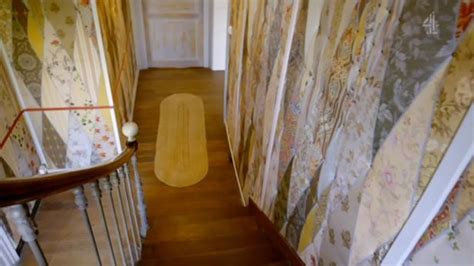 Clever Angel Strawbridge Creates Incredible Wallpaper In Escape To