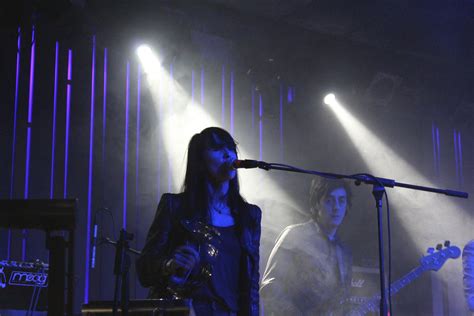 Entre cactus y azulejos letra de el columpio asesino. Crónica de conciertos: El Columpio Asesino + Jordi ...