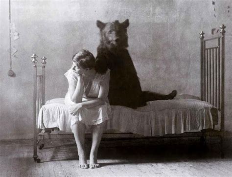 20 Strange And Unusual Pics From The Early 20th Century That You May No